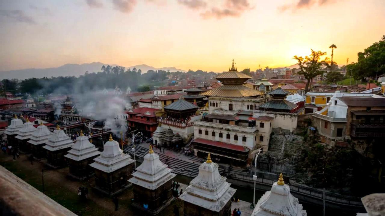 Golden Temple Inn กาฐมาณฑุ ภายนอก รูปภาพ
